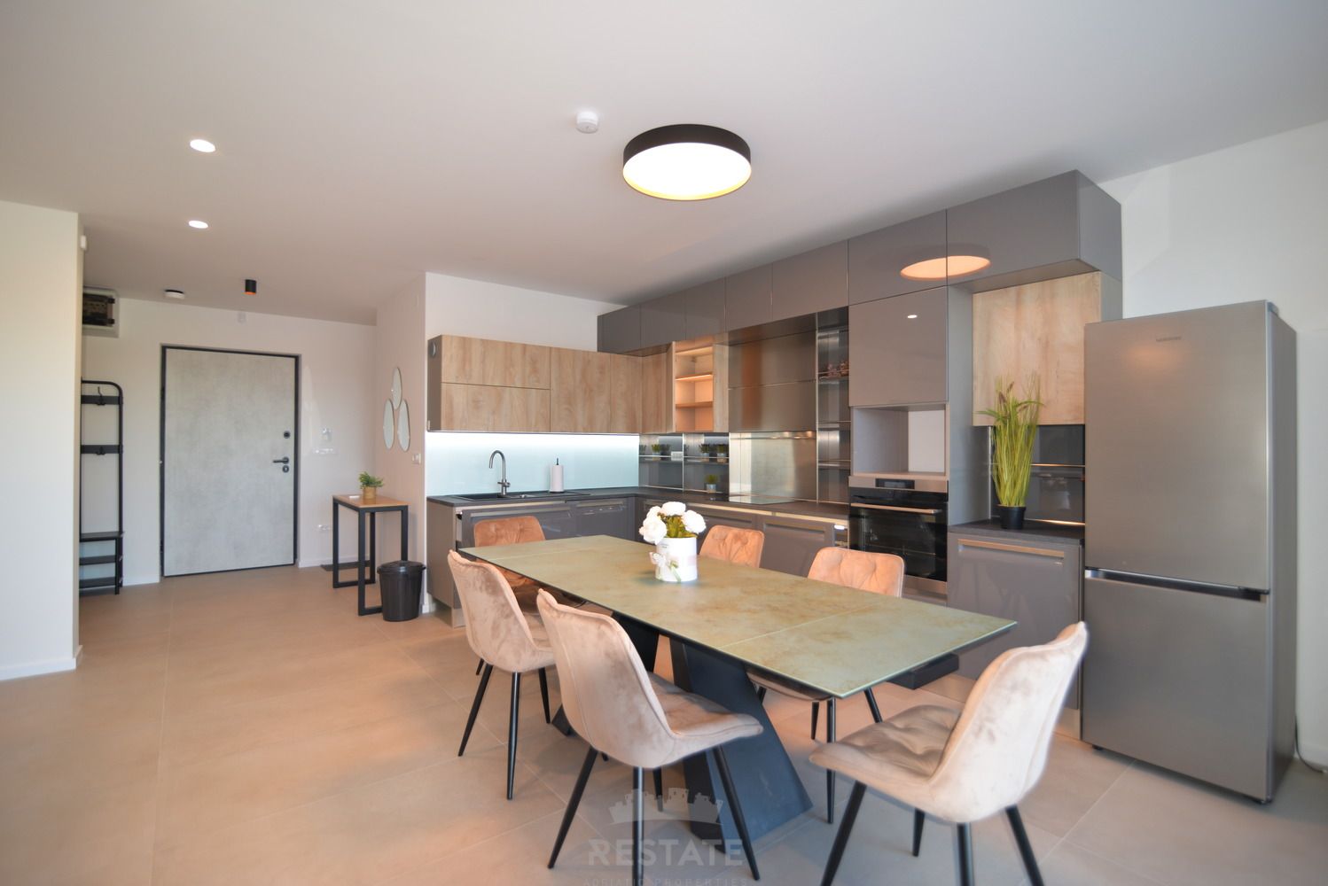 HIŠA (dvostanovanjska), vrhunska gradnja, popolnoma opremljena, z bazenom, 3S, 3KP+wc — Pudarica ulica 12