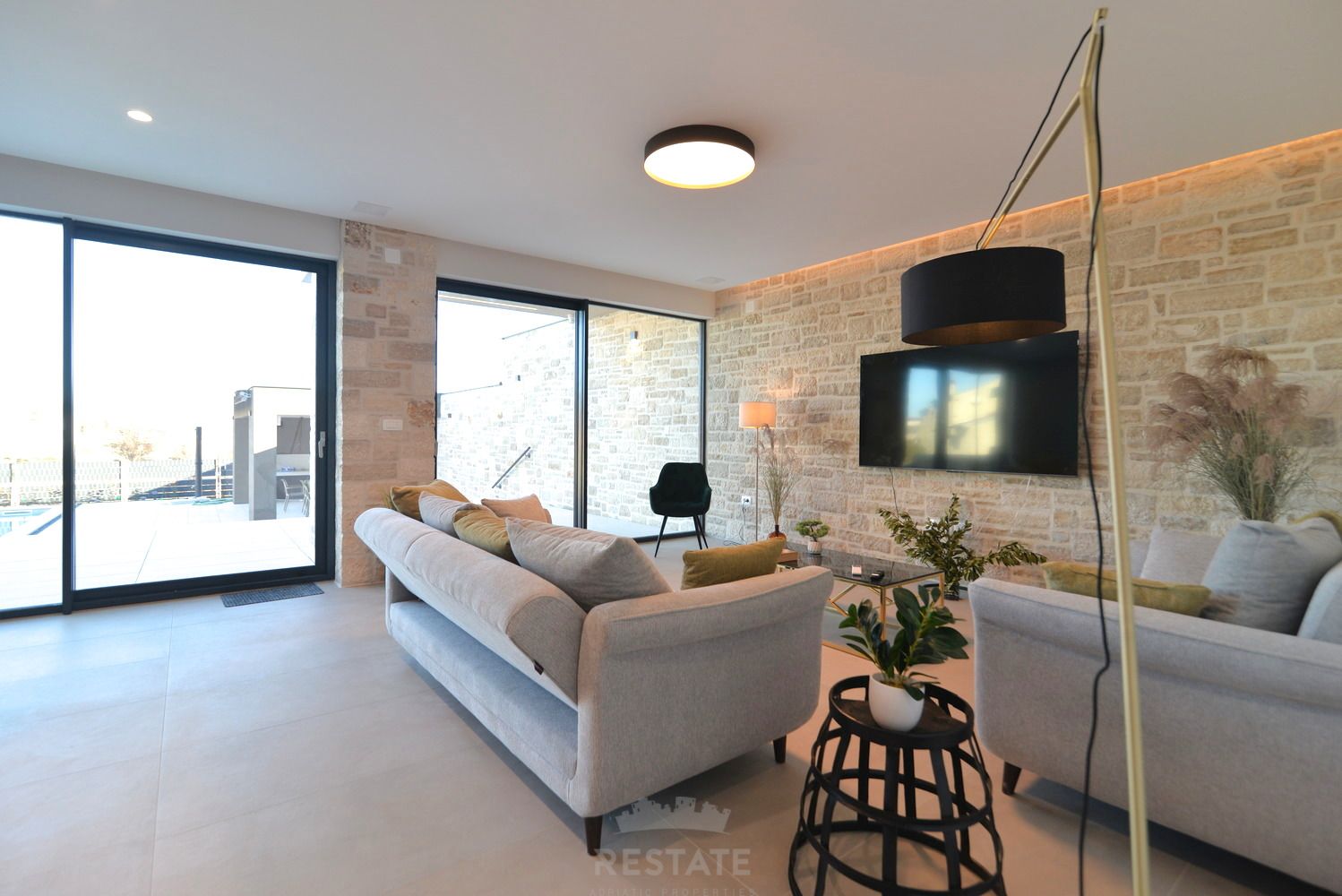 HIŠA (dvostanovanjska), vrhunska gradnja, popolnoma opremljena, z bazenom, 3S, 3KP+wc — Pudarica ulica 12