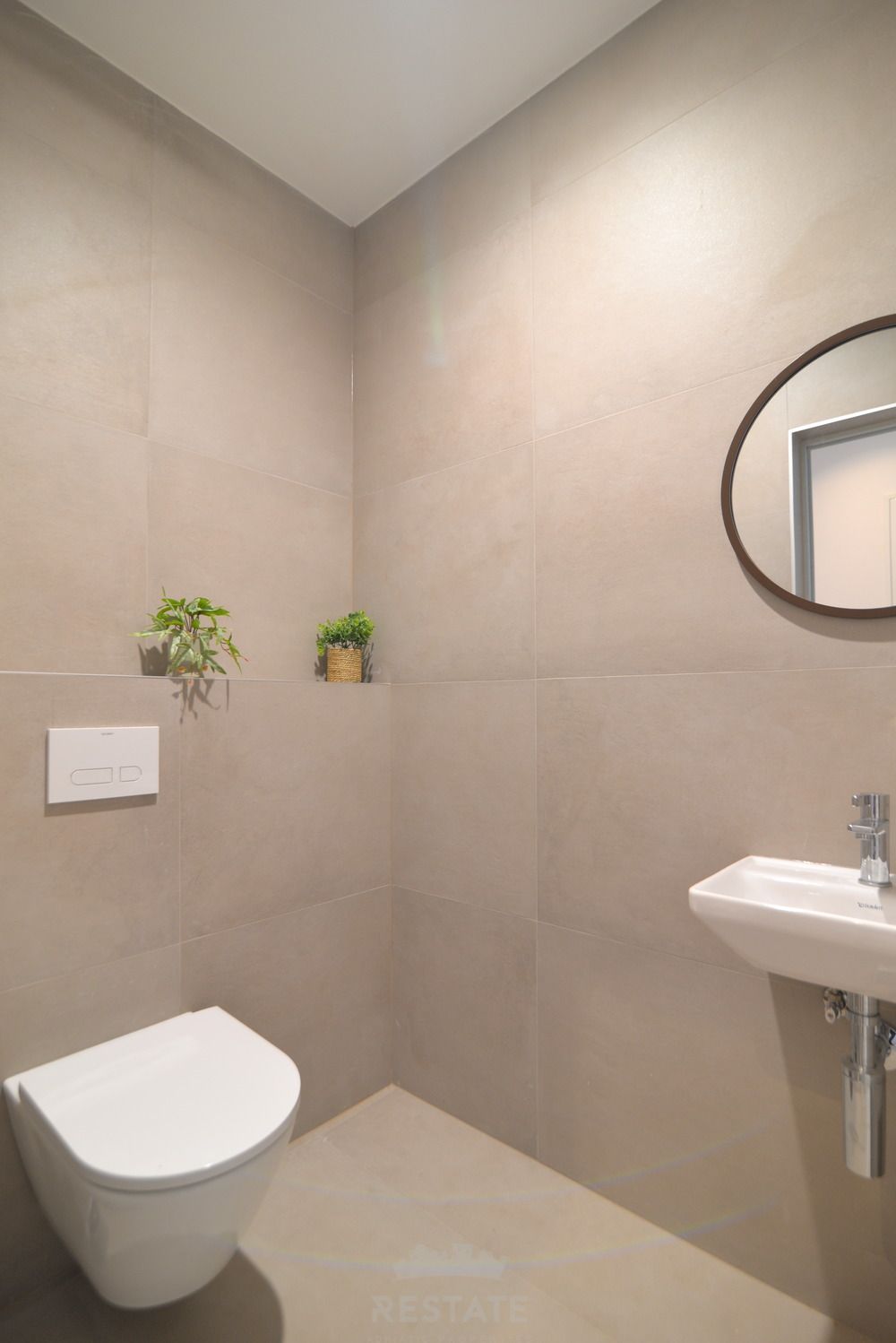 HIŠA (dvostanovanjska), vrhunska gradnja, popolnoma opremljena, z bazenom, 3S, 3KP+wc — Pudarica ulica 12