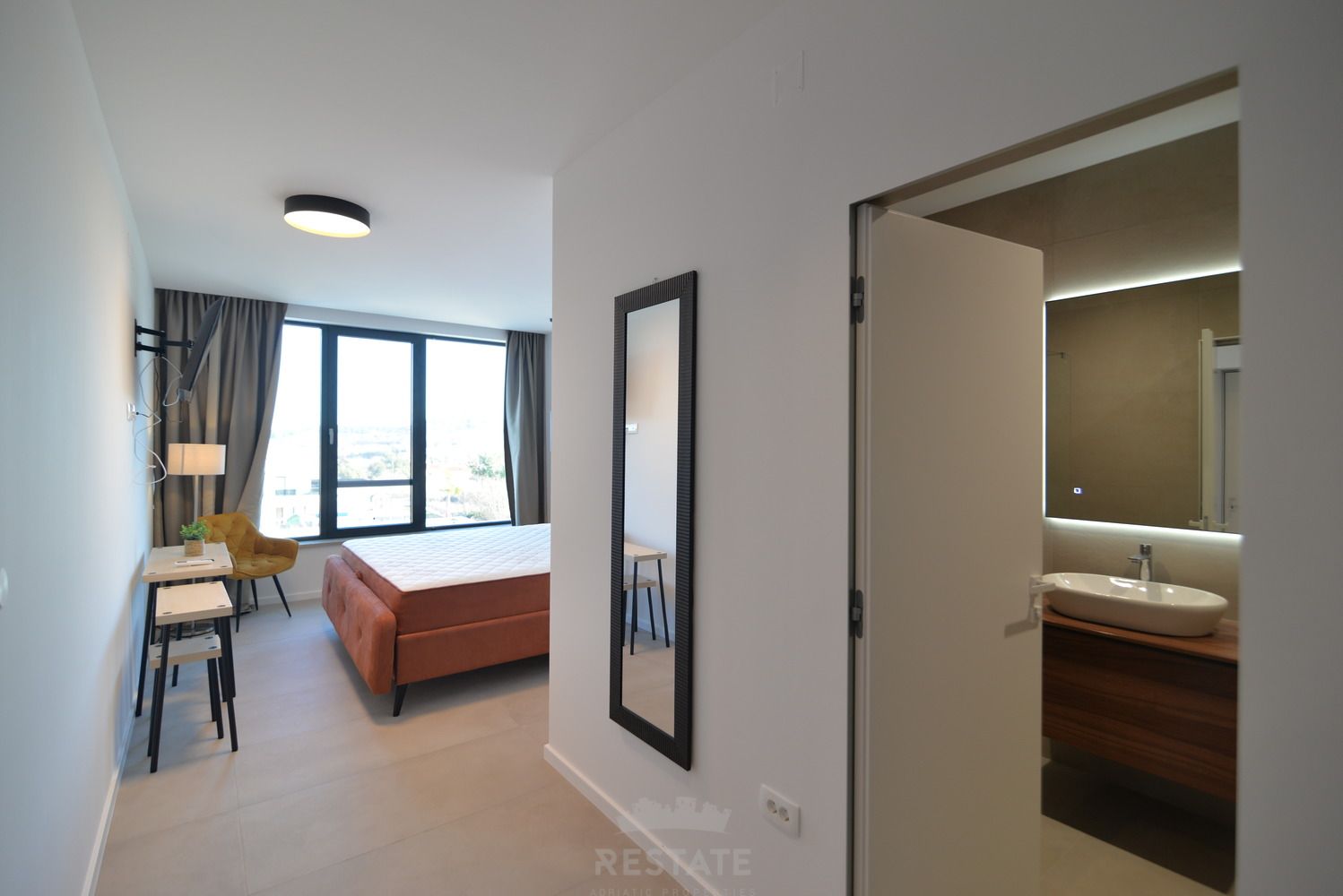 HIŠA (dvostanovanjska), vrhunska gradnja, popolnoma opremljena, z bazenom, 3S, 3KP+wc — Pudarica ulica 12