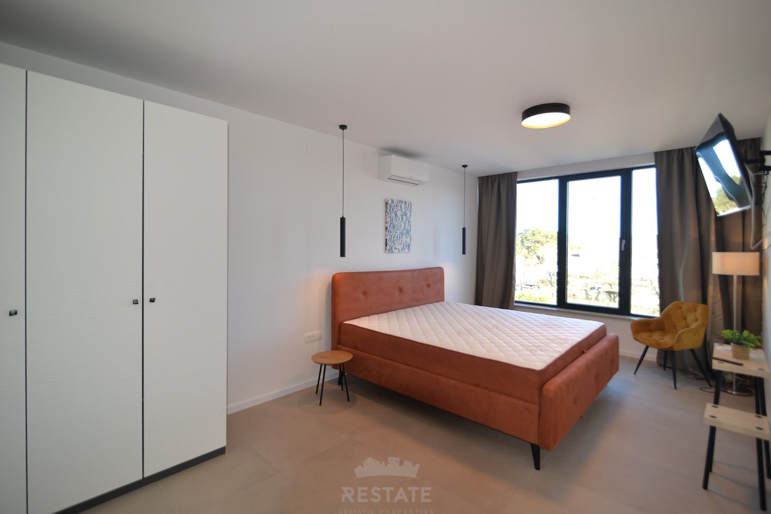 HIŠA (dvostanovanjska), vrhunska gradnja, popolnoma opremljena, z bazenom, 3S, 3KP+wc — Pudarica ulica 12