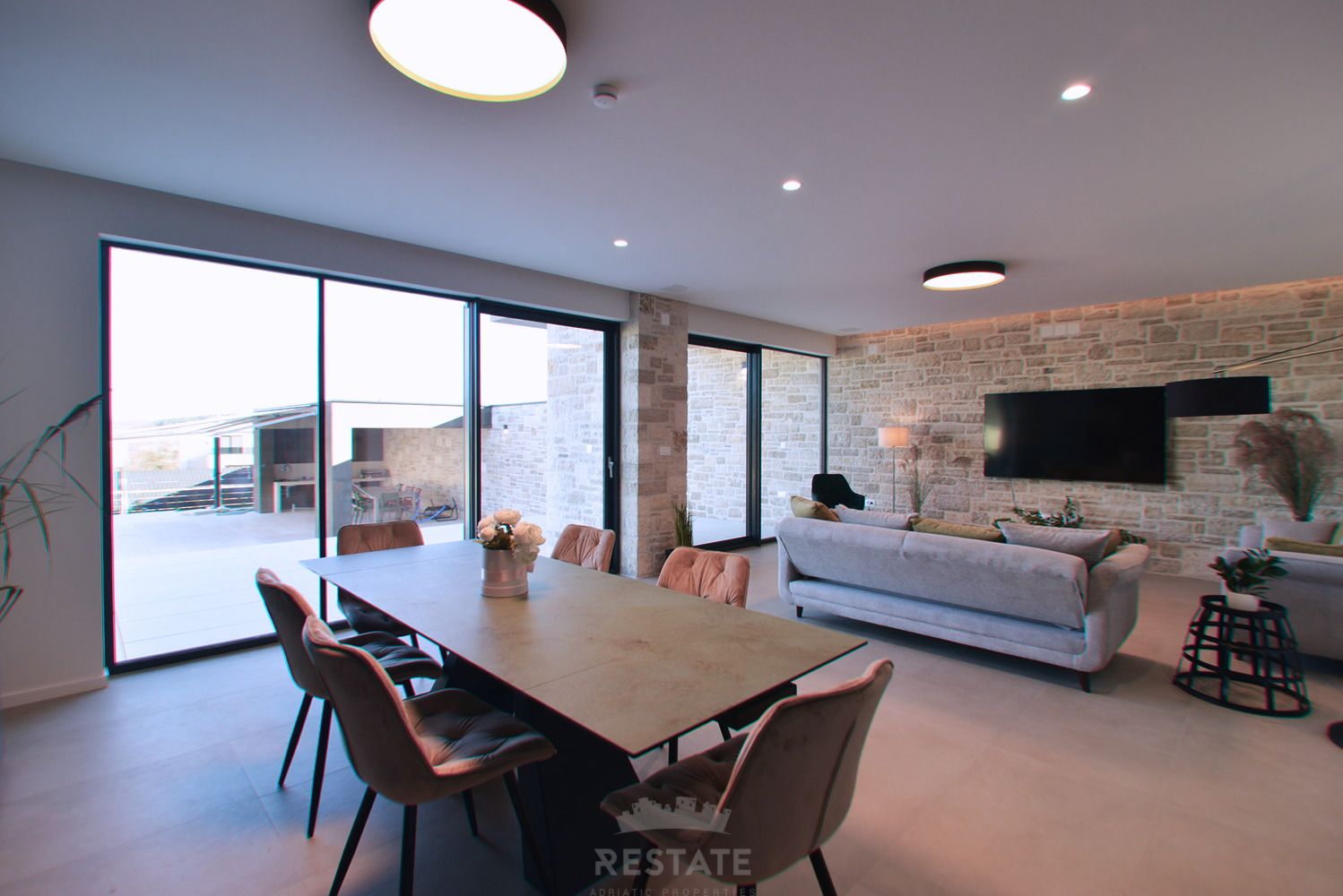 HIŠA (dvostanovanjska), vrhunska gradnja, popolnoma opremljena, z bazenom, 3S, 3KP+wc — Pudarica ulica 12