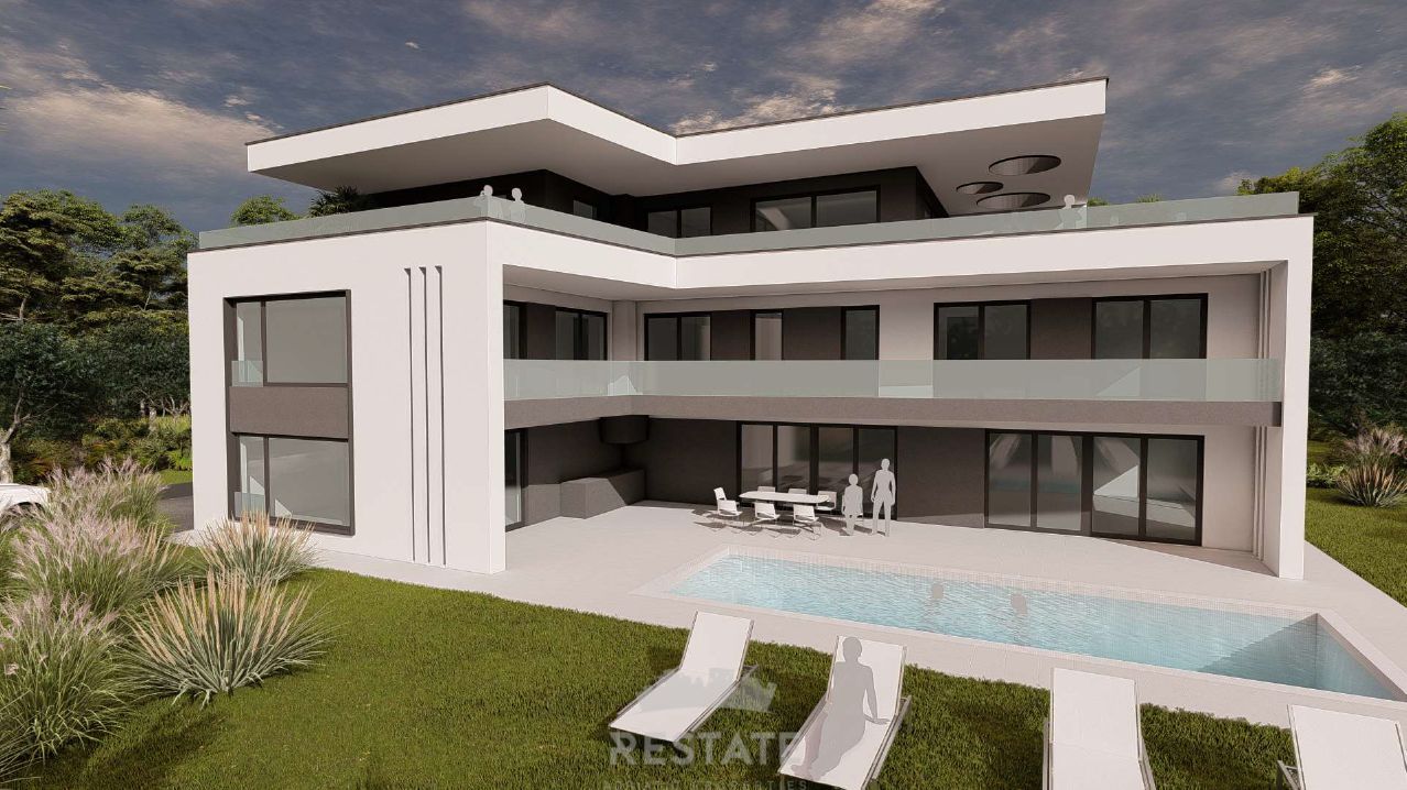 ZEMLJIŠČE s plačanim komunalnim prispevkom, za izgradnjo vile z bazenom — Peroj 111