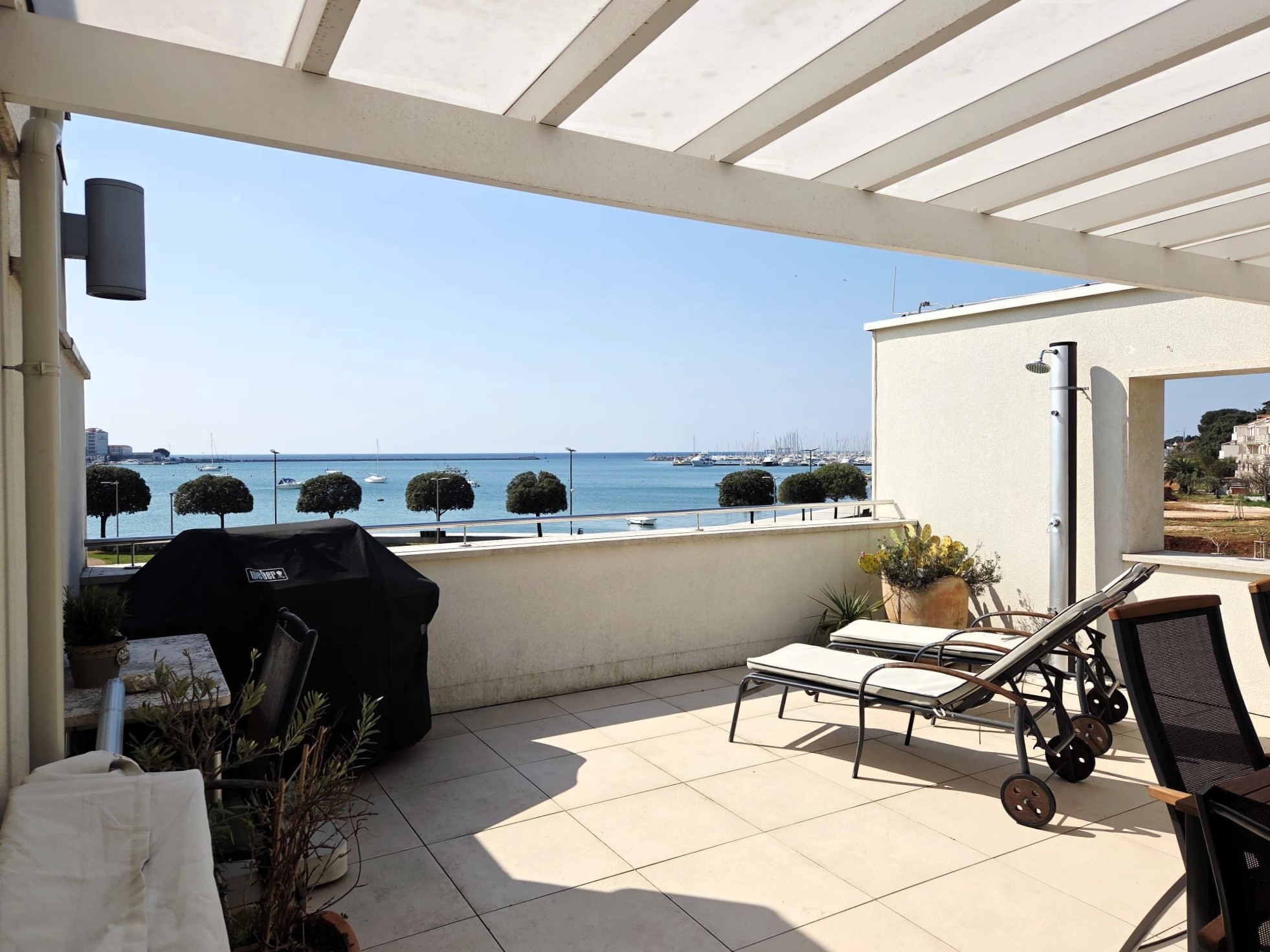 Stanovanje s teraso, prva vrsta, 2S+DS — Ulice Miroslava Krleże 5