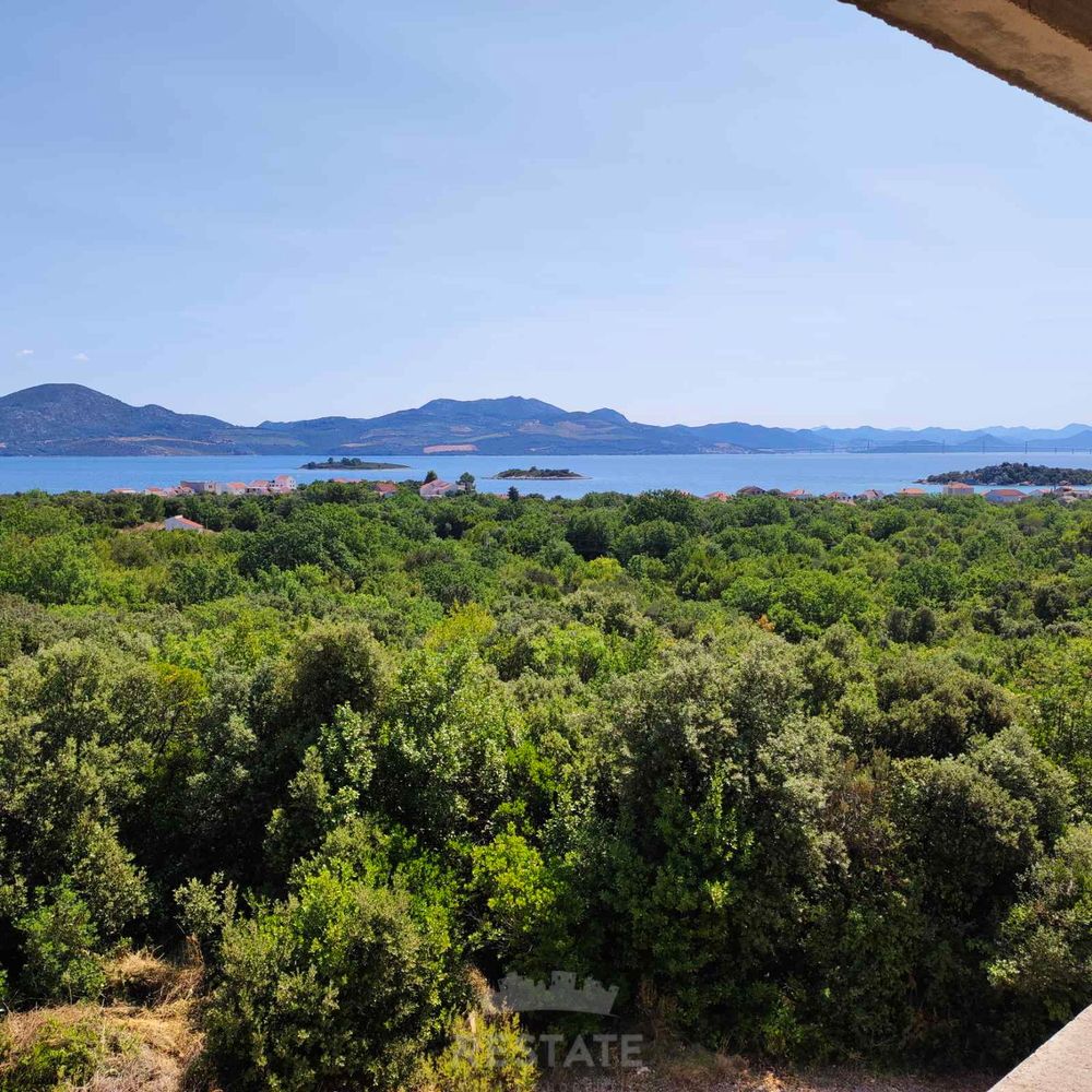 Pelješac, nedokončana hiša, s 6 app — Brig 18a