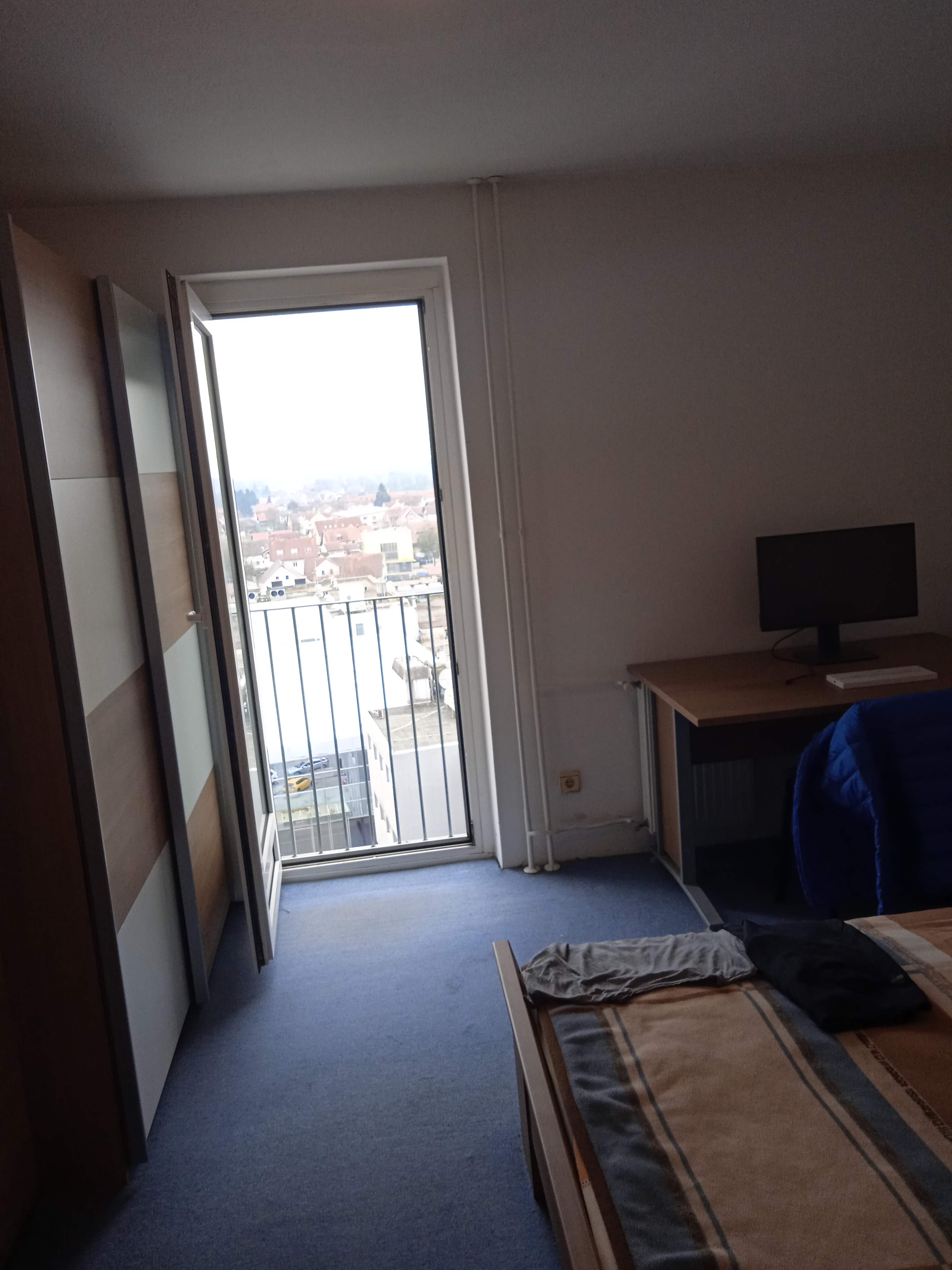 PRODAMO 3 SOBNO STANOVANJE,DOMŽALE CENTER