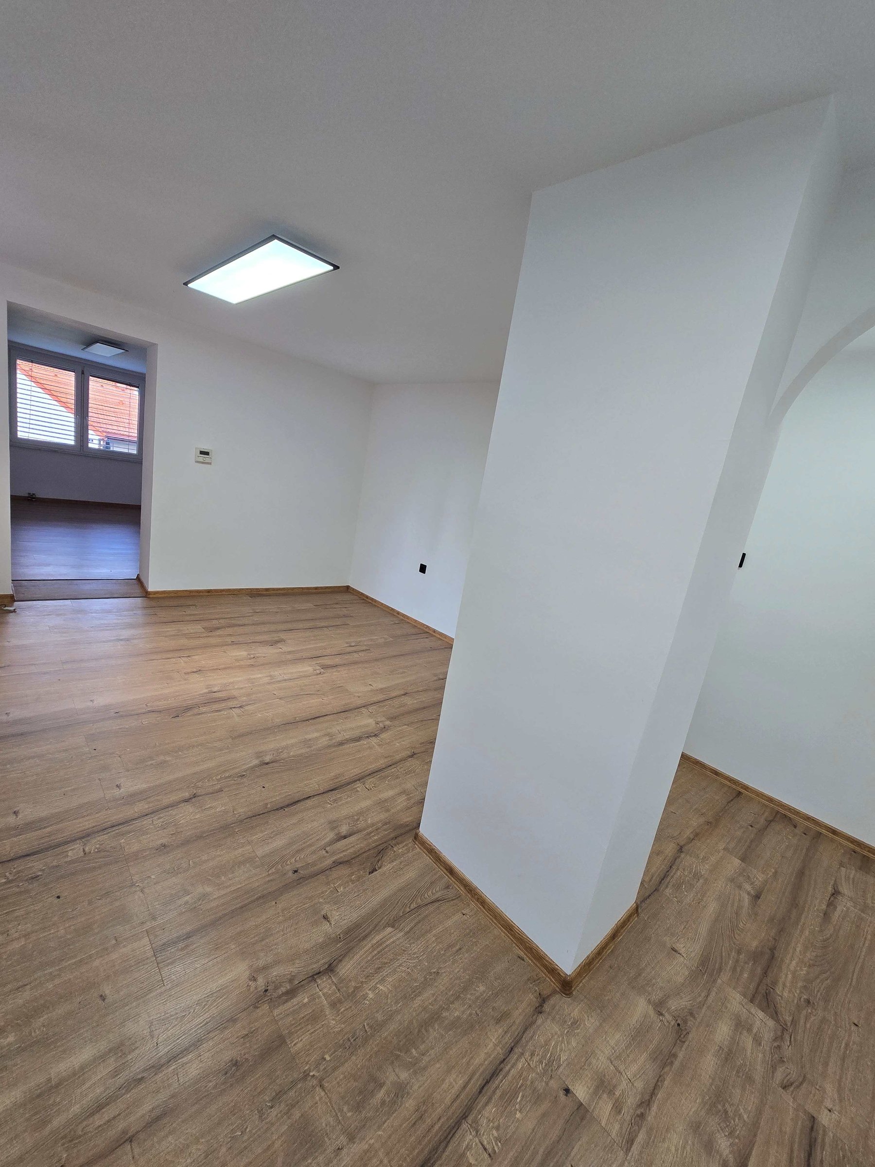 PRODAJA,STANOVANJE 2 SOBNO ,67 m2