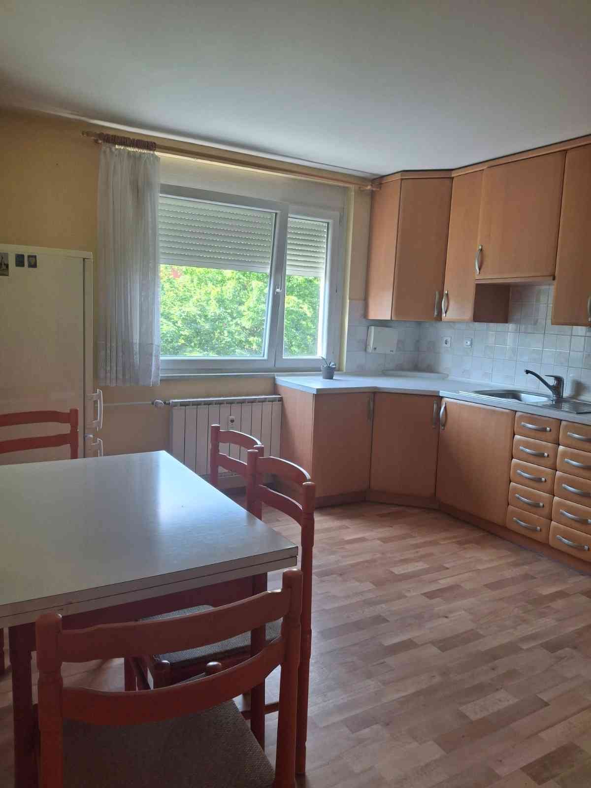 PRODAJA,STANOVANJE,2-SOBNO