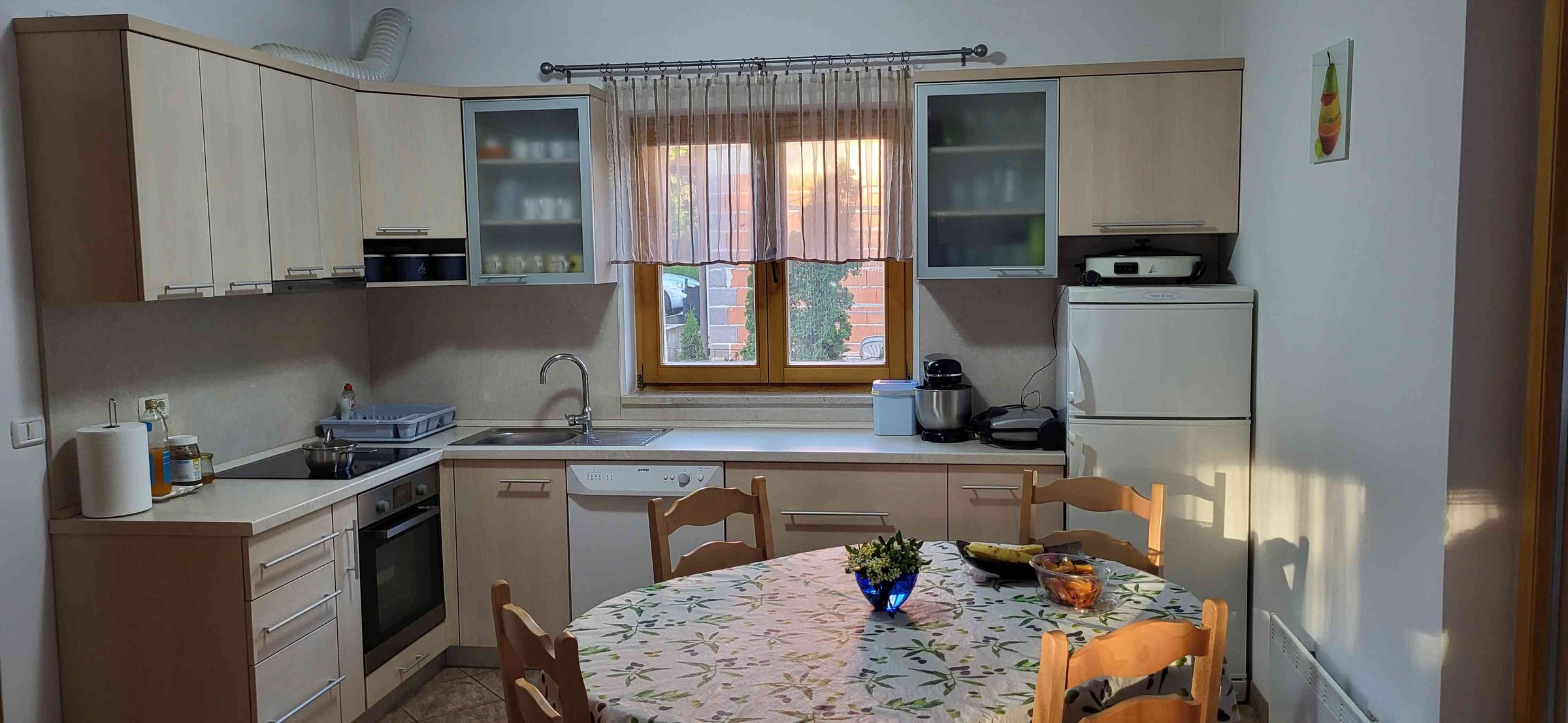 PRODAJA,HIŠA,VRSTNA