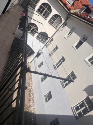 PRODAJA,STANOVANJE,2 SOBNO — Glavni trg18 18