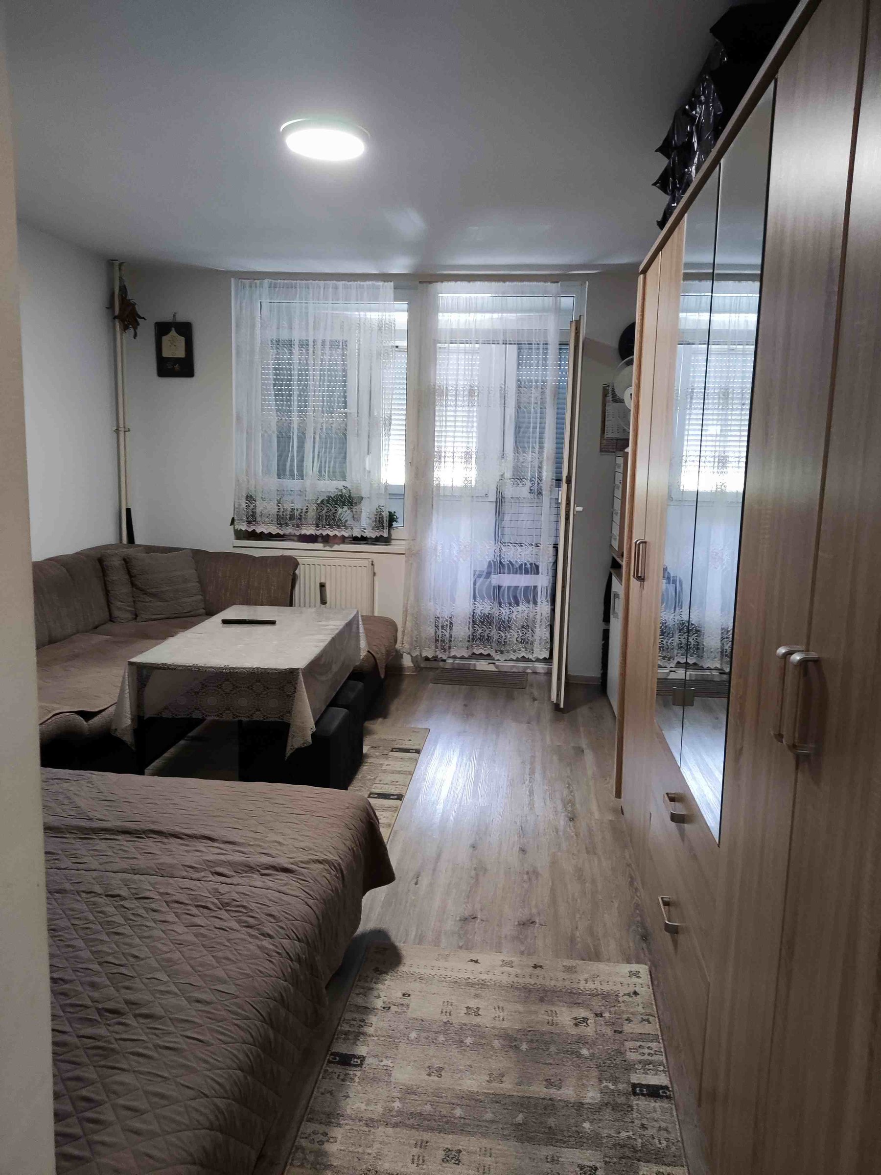 PRODAJA,STANOVANJE,GARSONJERA
