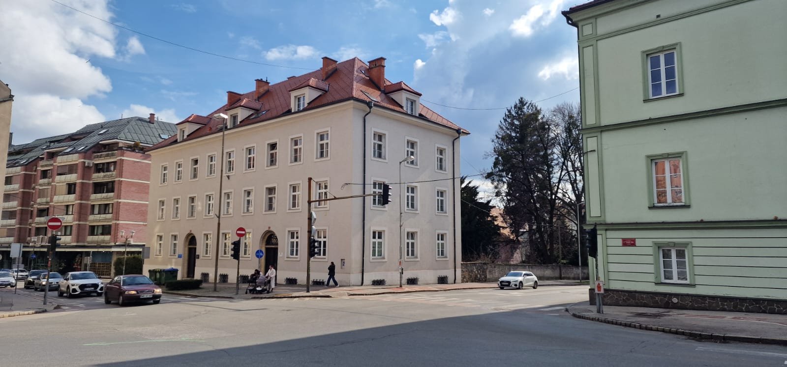 PRODAJA,STANOVANJE ,3 SOBNO