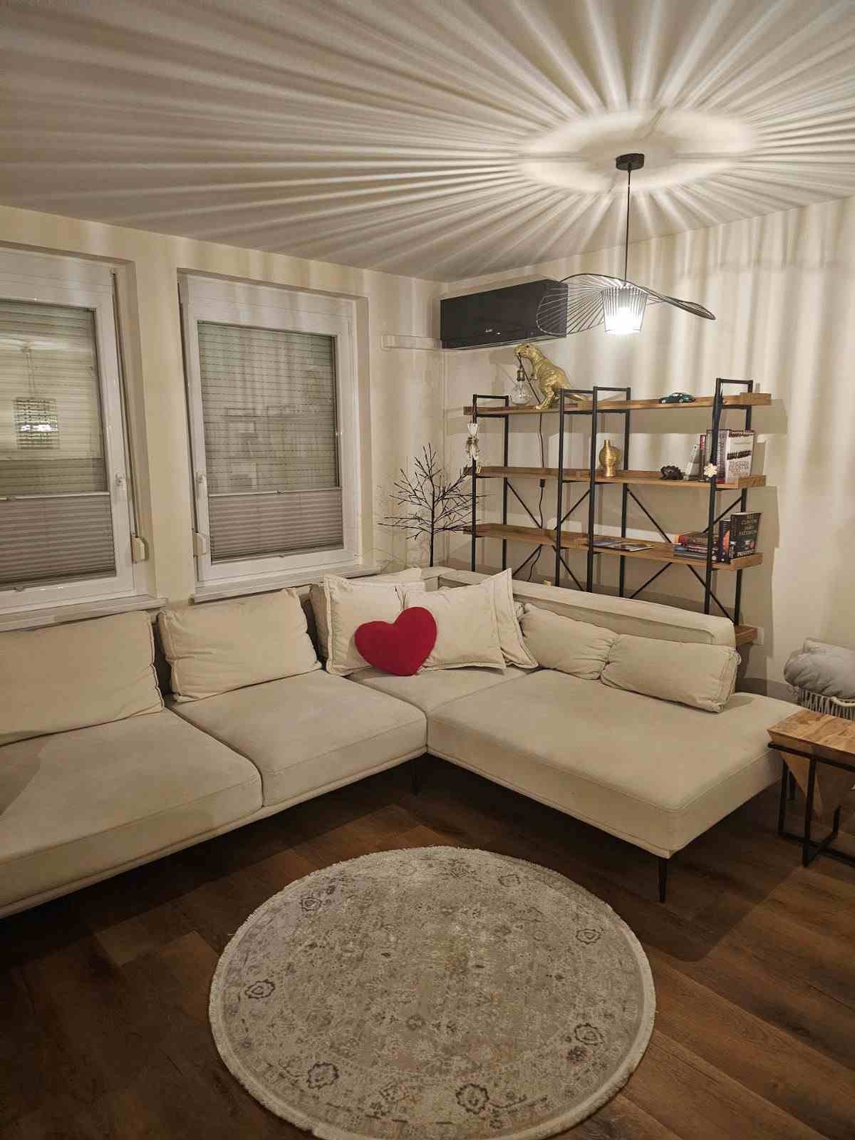 PRODAJA,STANOVANJE,3 SOBNO — Neubergerjeva ulica 23